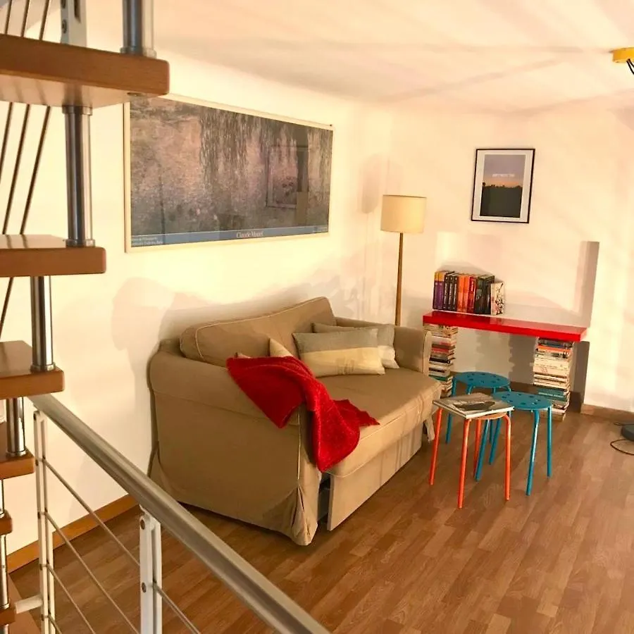 Milano Collection: Naviglio Martesana Apartment Italy